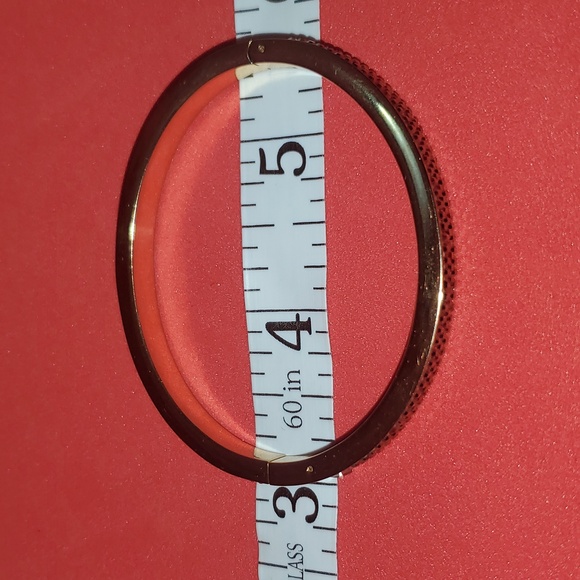 Henri Bendel SWAROVSKI Crystal Paved Skinny Rox Yellow Gold Bracelet Bangle - Picture 4 of 8